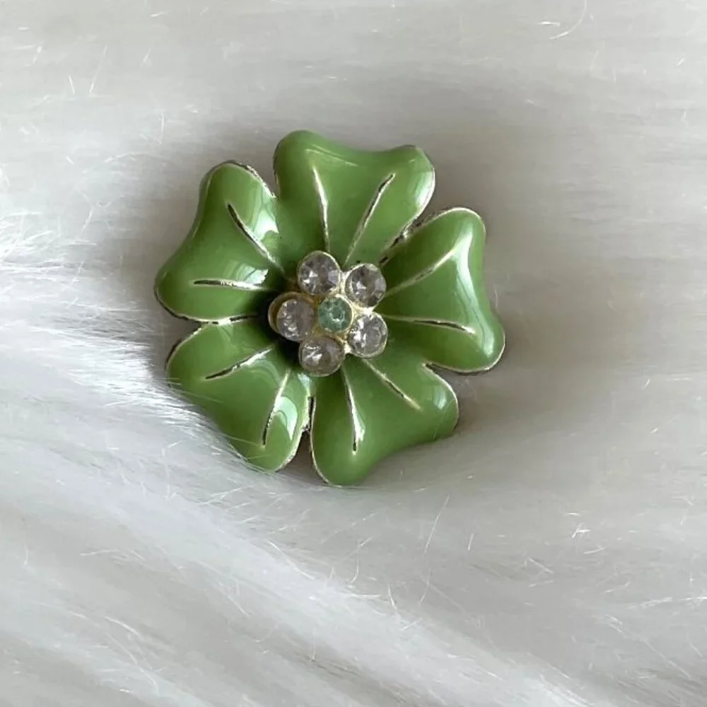 Vintage 1960s Green Enamel Flower Power Brooch Pin Rhinestone